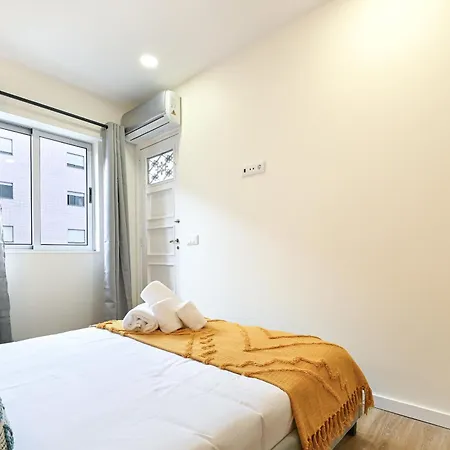 Largo Da Estacao B By Se Apartment Braga